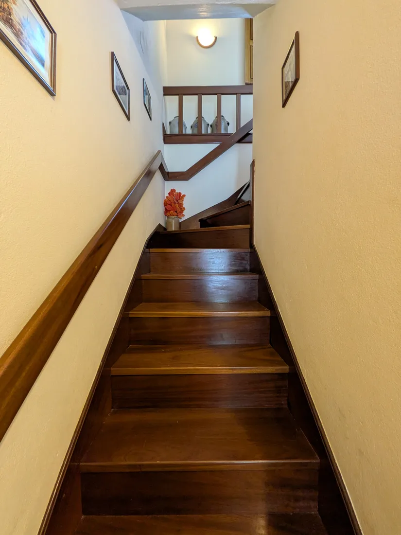 Die Holztreppe